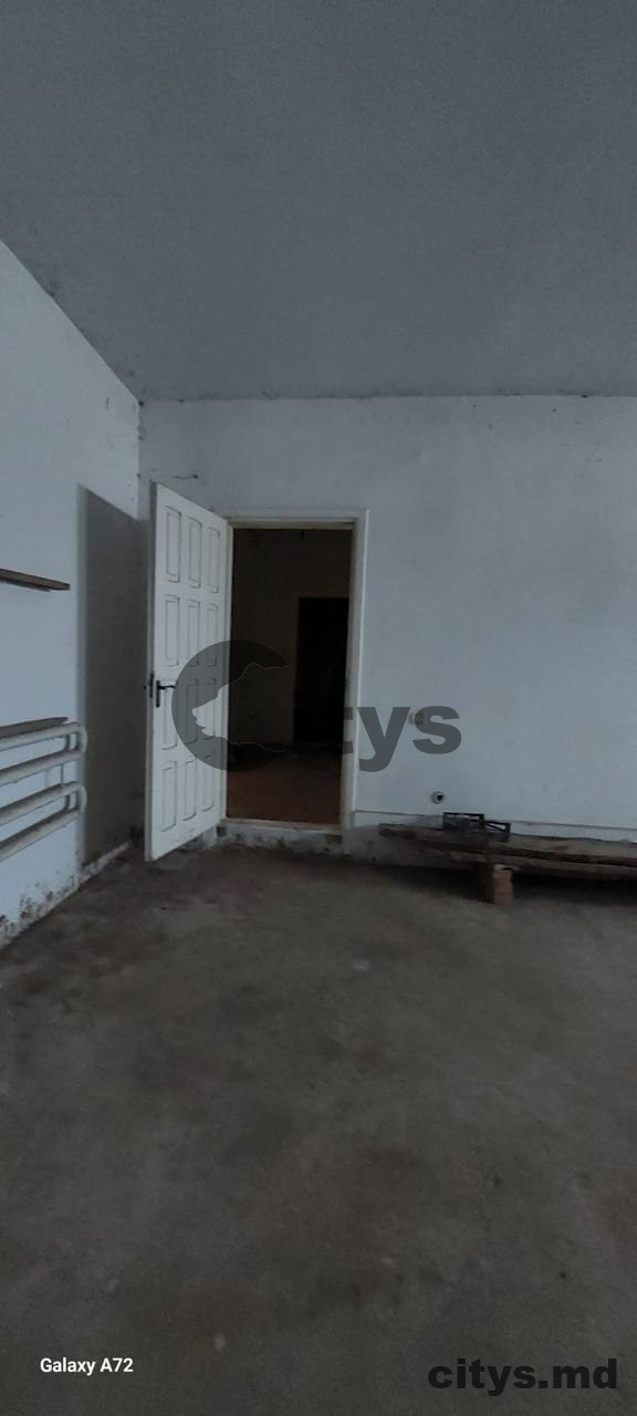 Casă cu 2 nivele, 500m², - photo 10