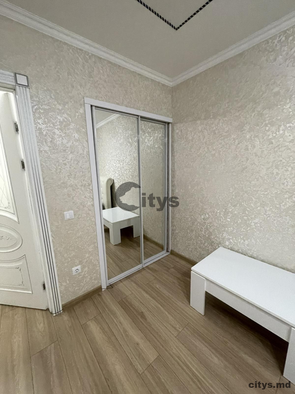 Chirie-Apartament cu 1 cameră, 40m², bd.Moscova photo 3