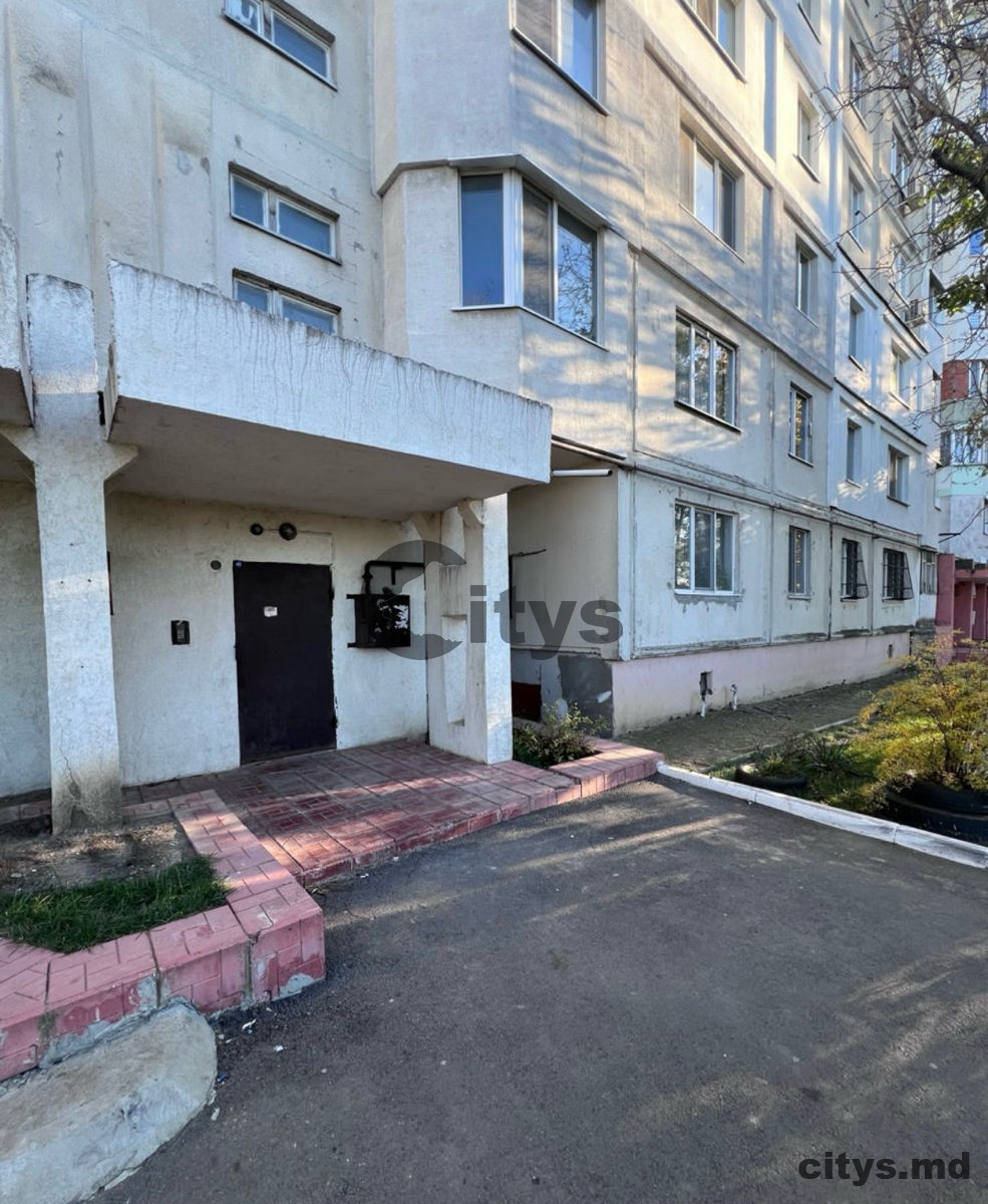 Apartament cu 2 camere, 42m², Ialoveni photo 9