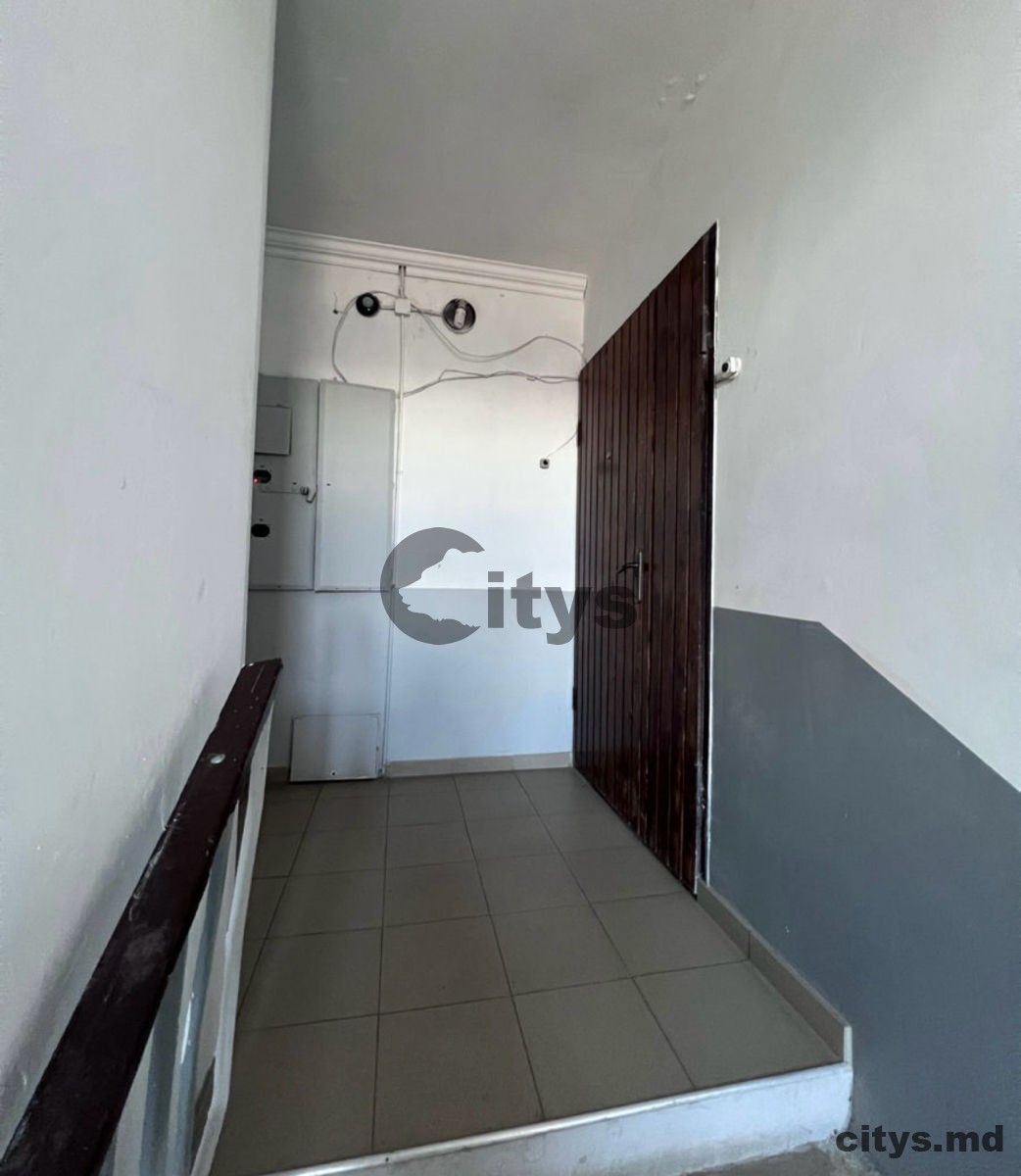 Apartament cu 2 camere, 42m², Ialoveni photo 4