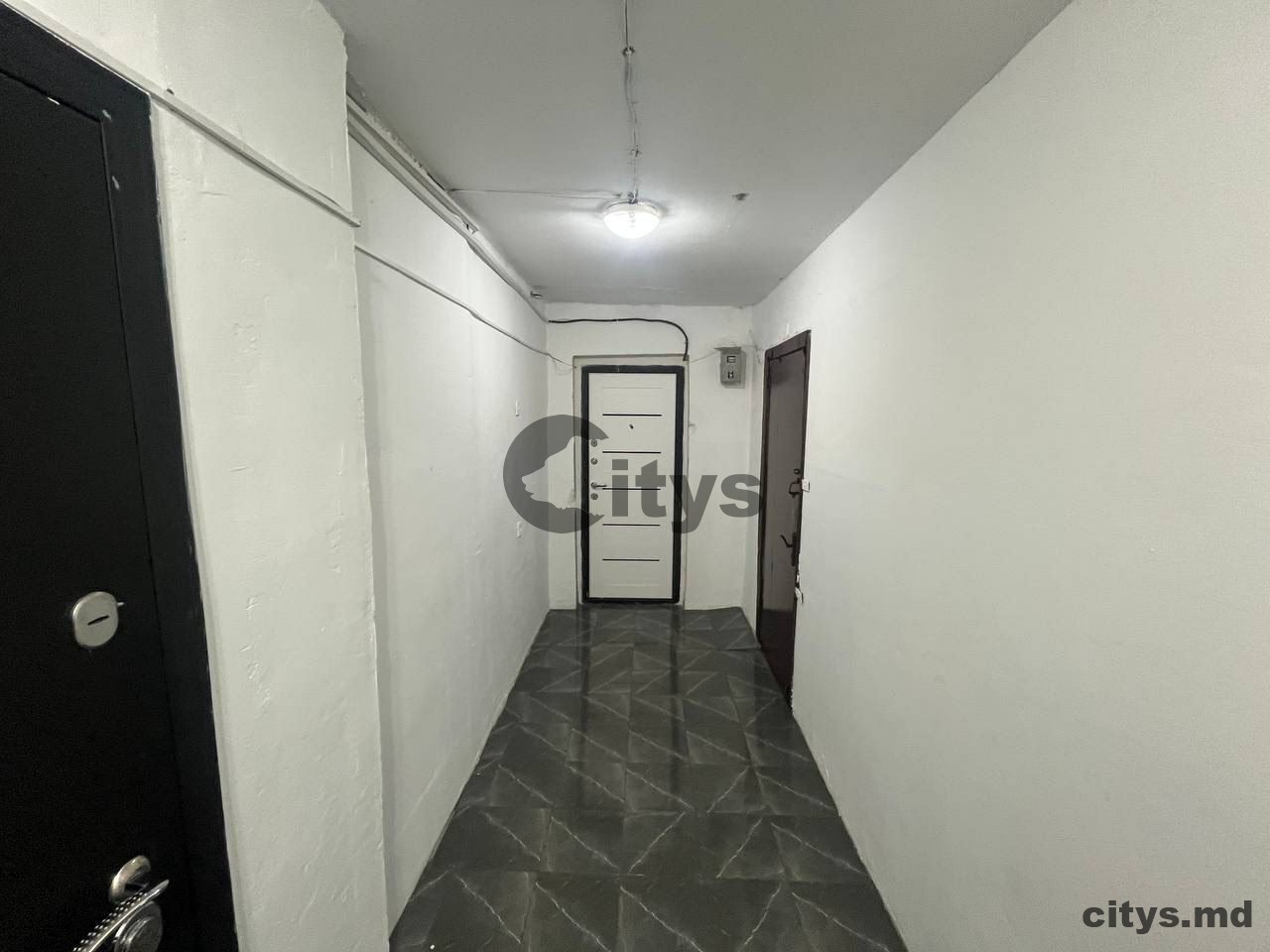 Apartament cu 1 cameră, 34m², Cuza Vodă photo 3