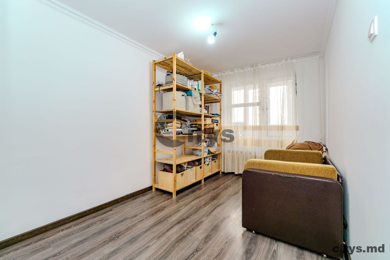 Apartament cu 2 camere, 74m², str. Iazului photo 4