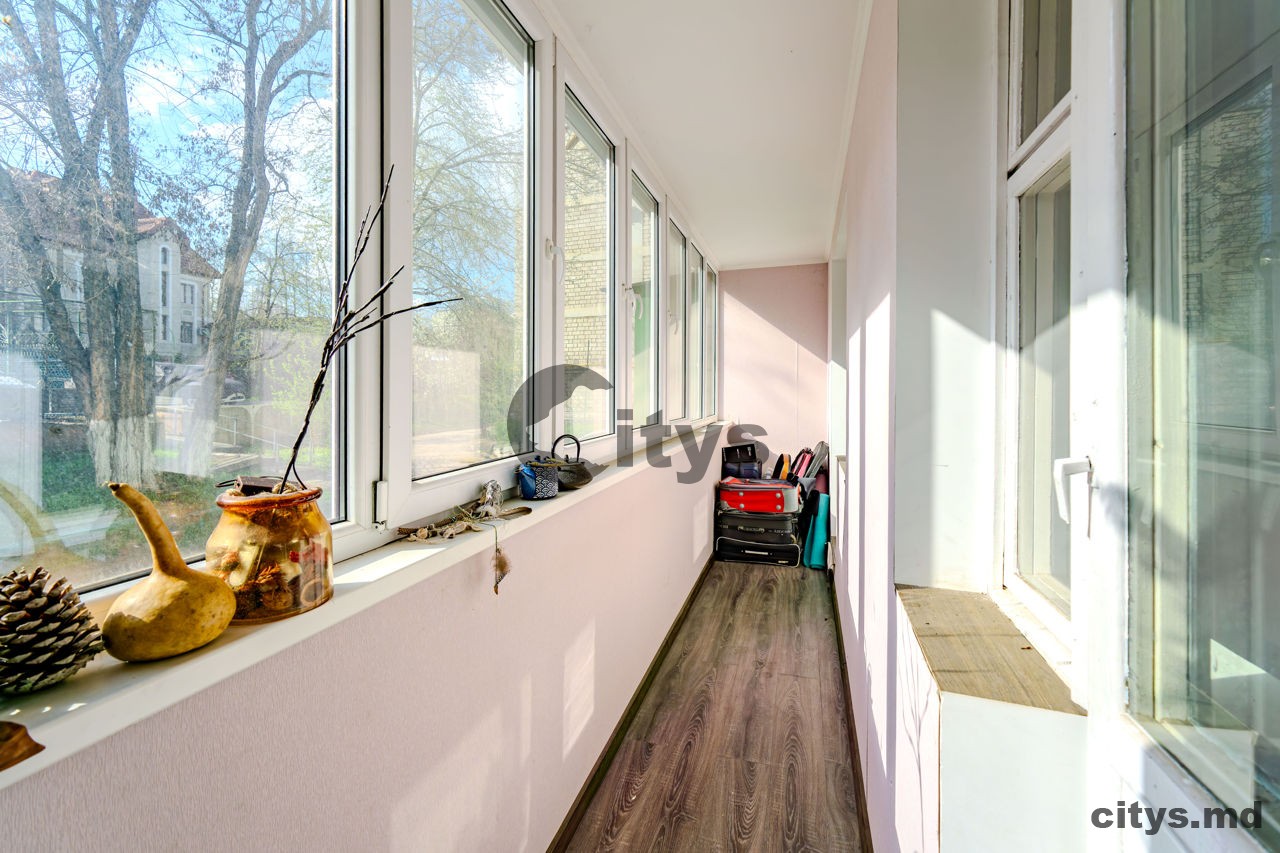 Apartament cu 2 camere, 74m², str. Iazului photo 7