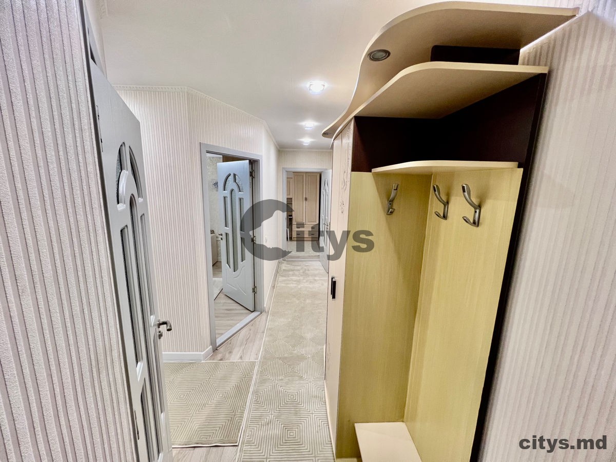 Apartament cu 2 camere, 50m², str. Trandafirilor photo 5