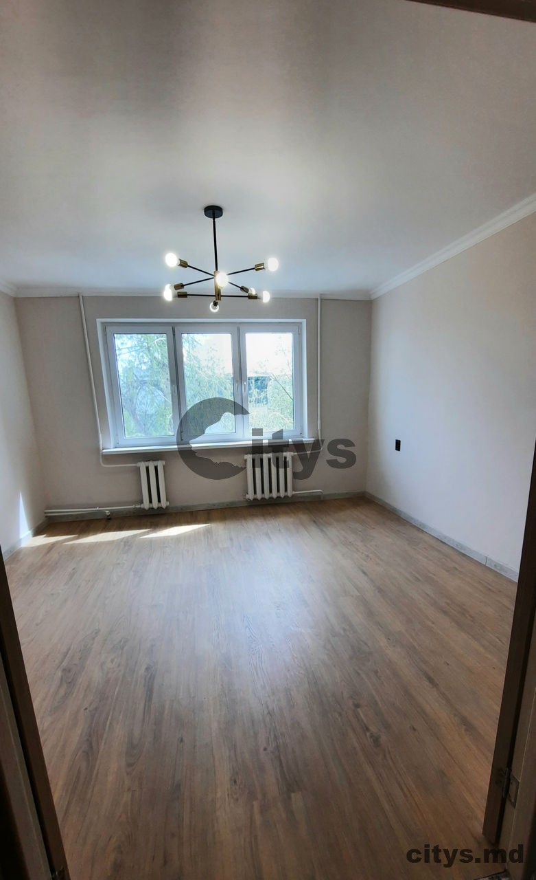 Apartament cu 3 camere, 77m², Ismail photo 3