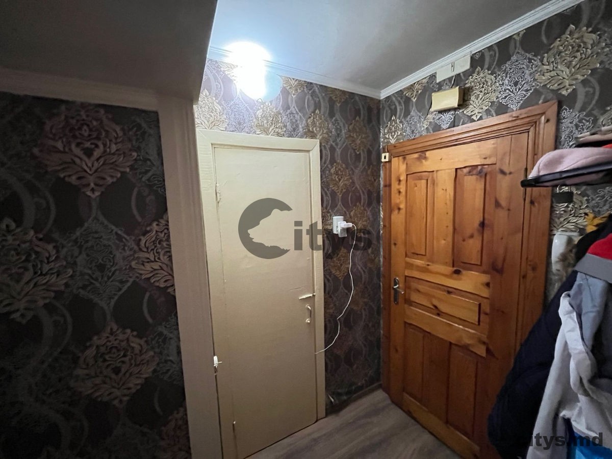 Apartament cu 1 cameră, 34m², Florilor photo 3