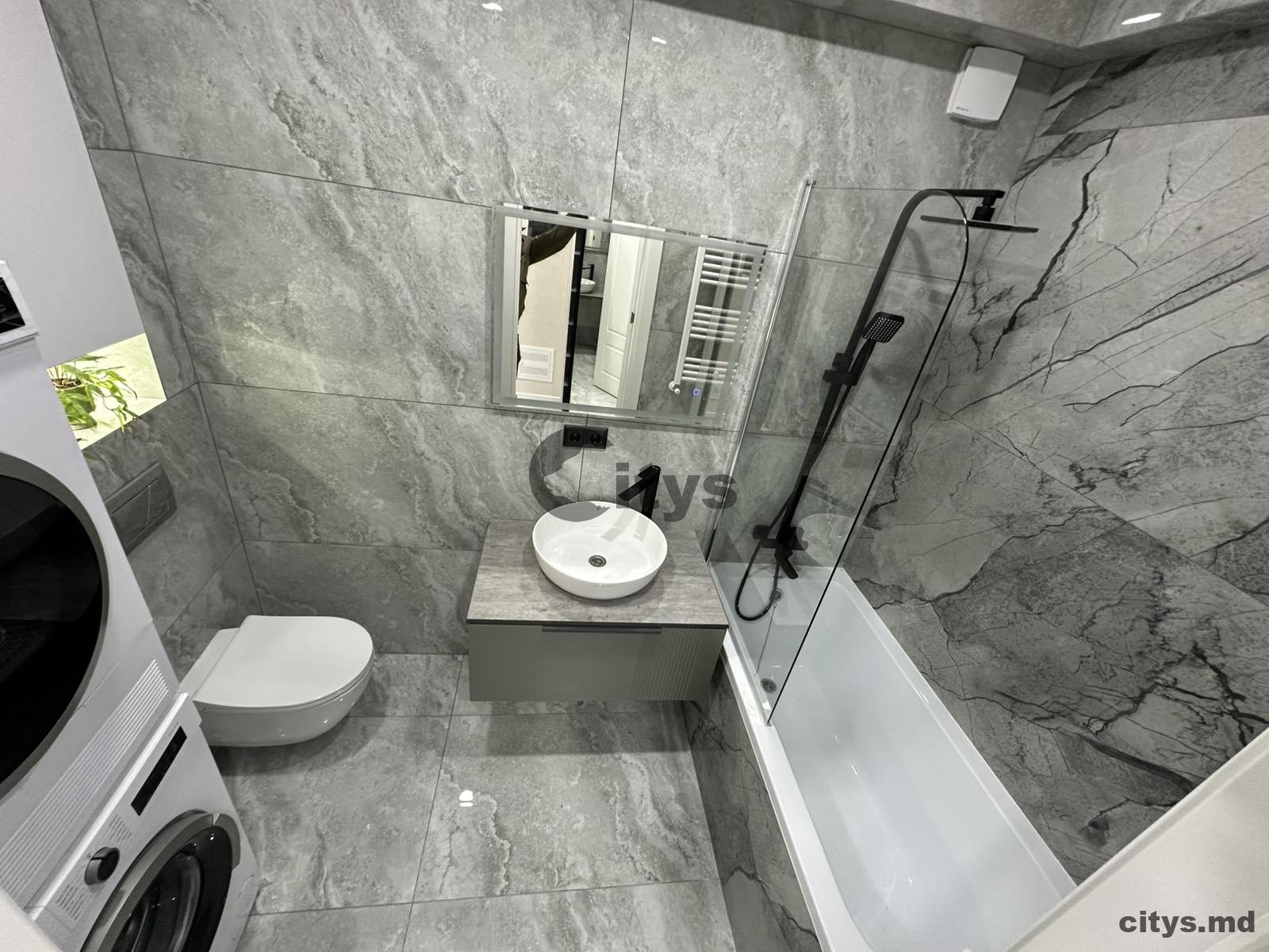 Apartament cu 2 camere, 64m², Buiucani photo 12