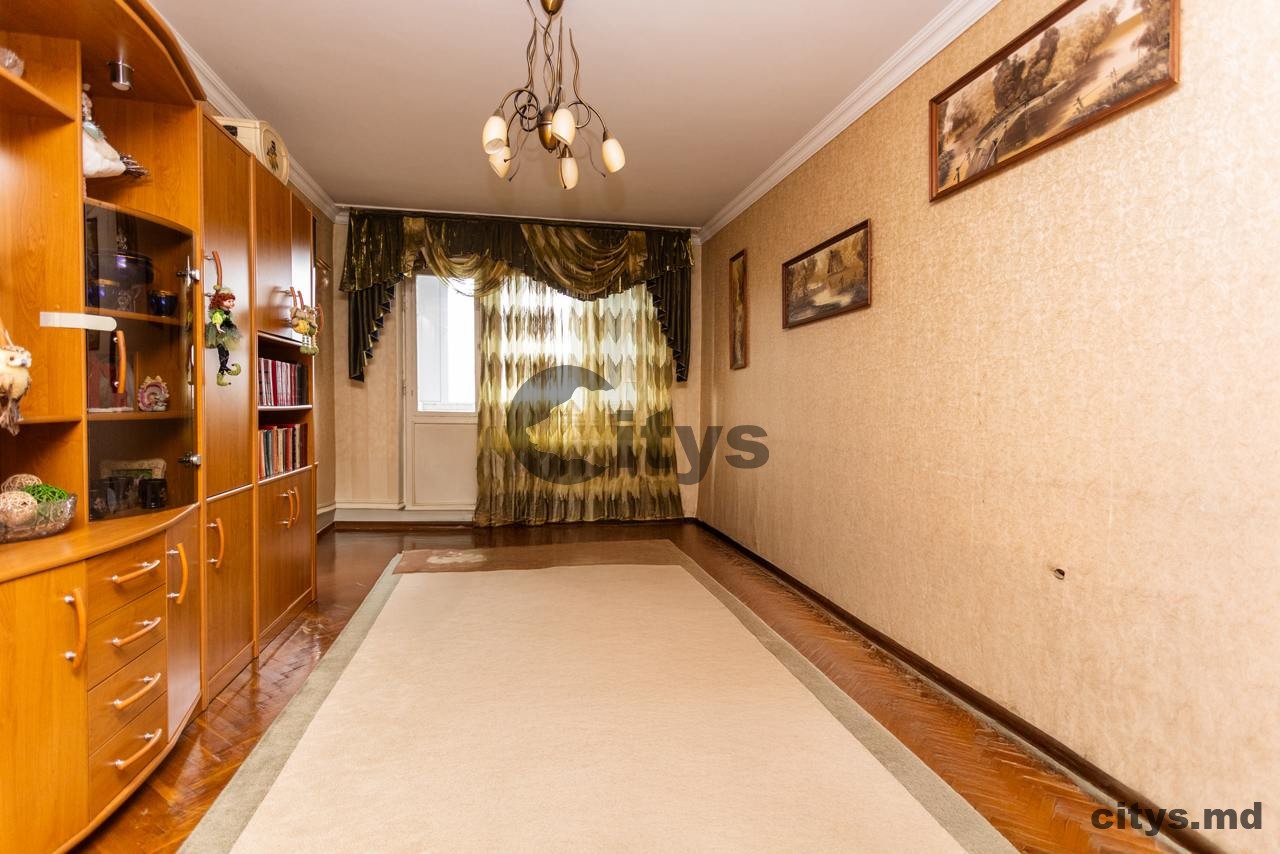 Apartament cu 3 camere, 83m², Alba Iulia photo 0