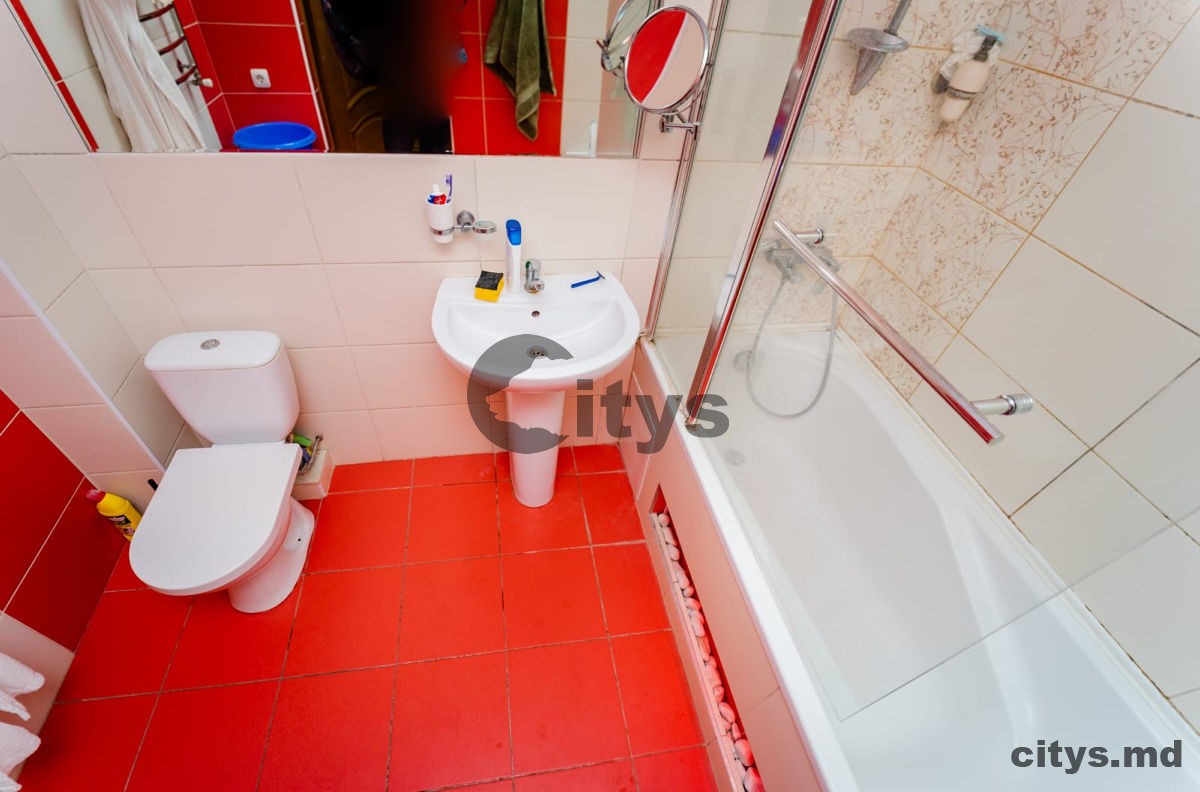 Chirie-2-х комнатная квартира, 74м², str.Cornului photo 2