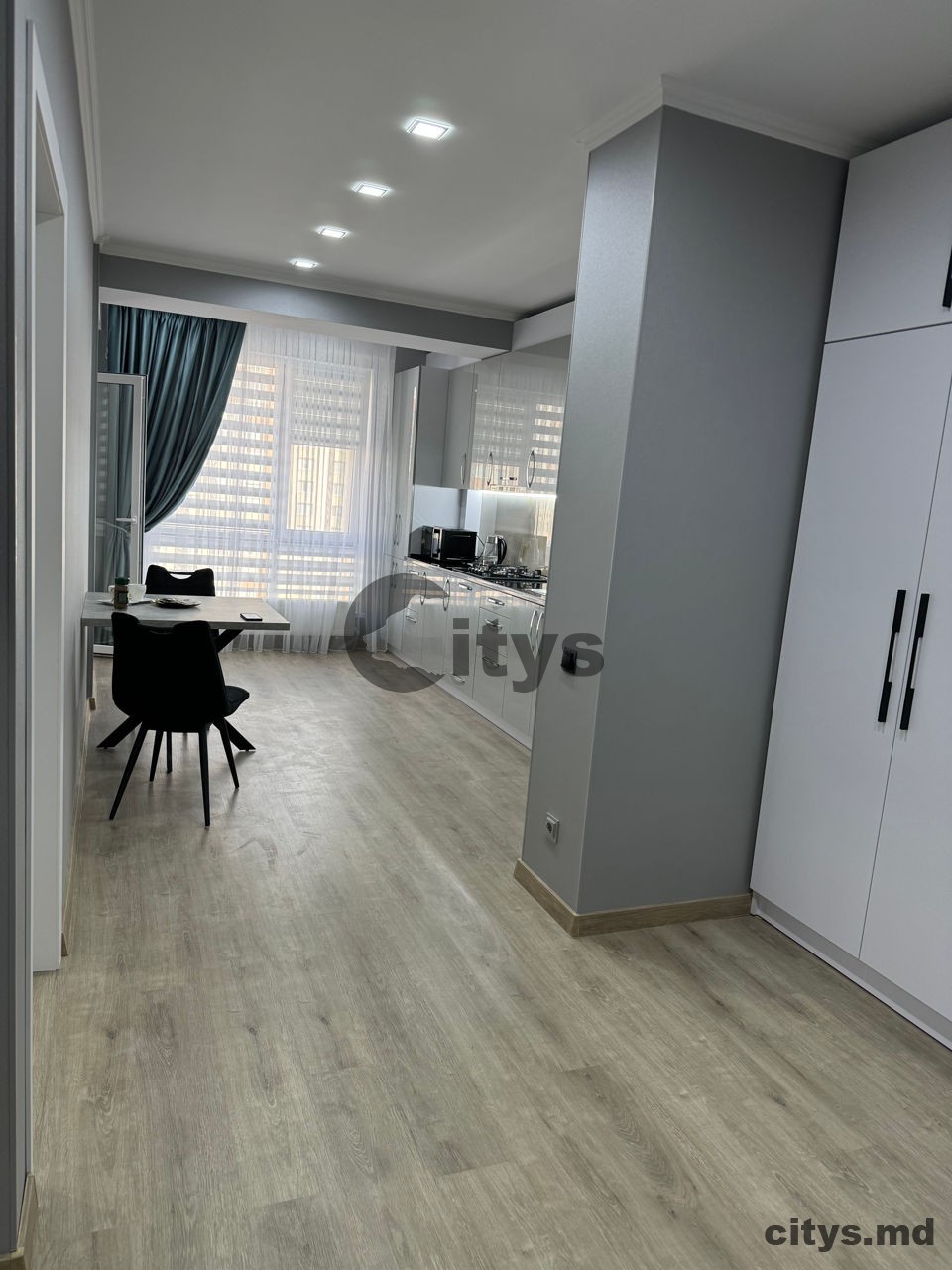 Chirie-Apartament cu 1 cameră, 50m², bd. Mircea cel Bătrân photo 8