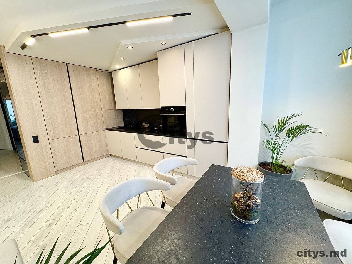 Apartament cu 3 camere, 80m², Alba-Iulia photo 1