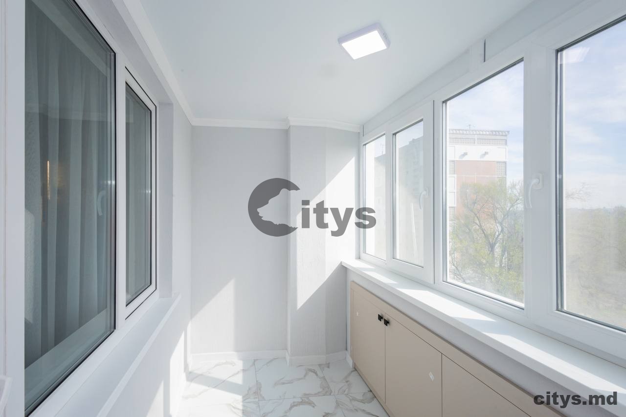 Apartament cu 2 camere, 55m², Mircesti photo 9