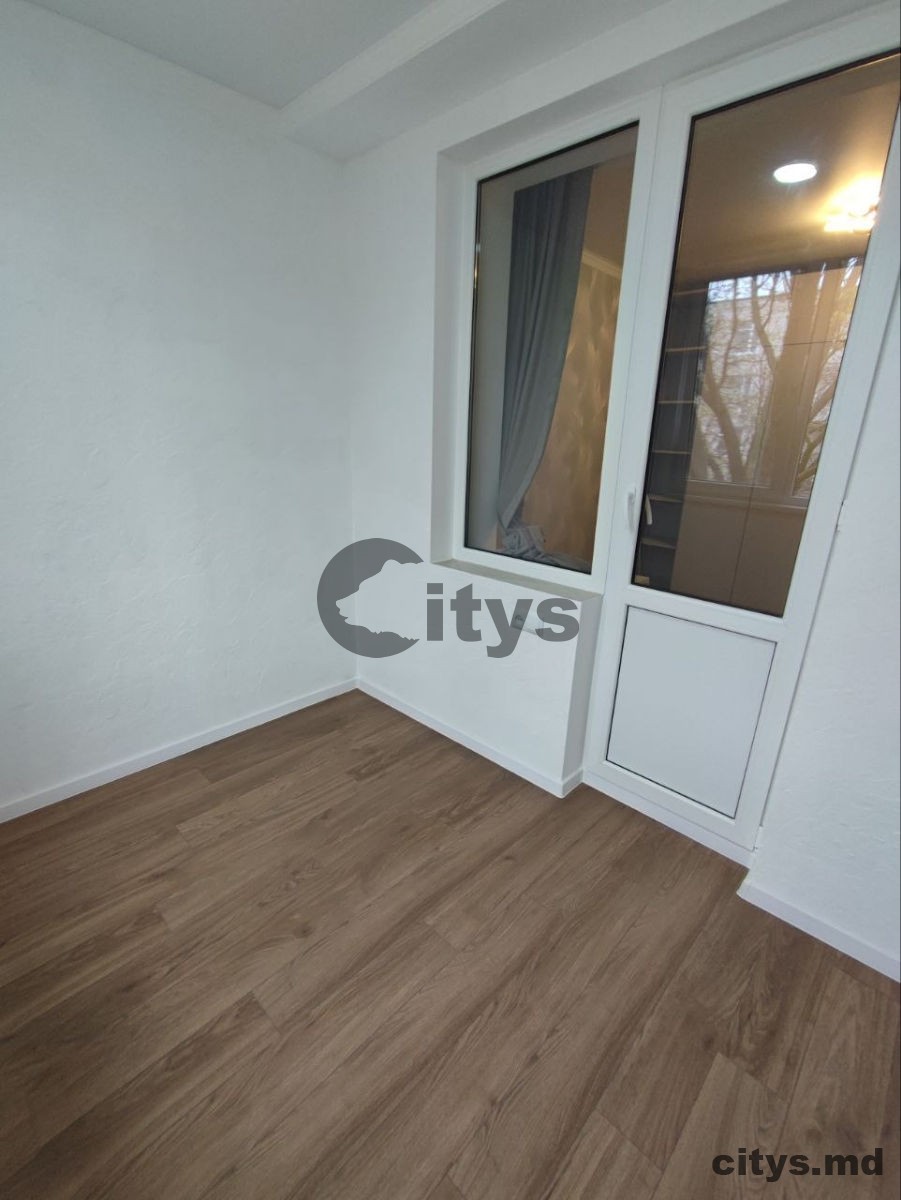 Apartament cu 2 camere, 56m²,Rîşcani,Miron Costin photo 5