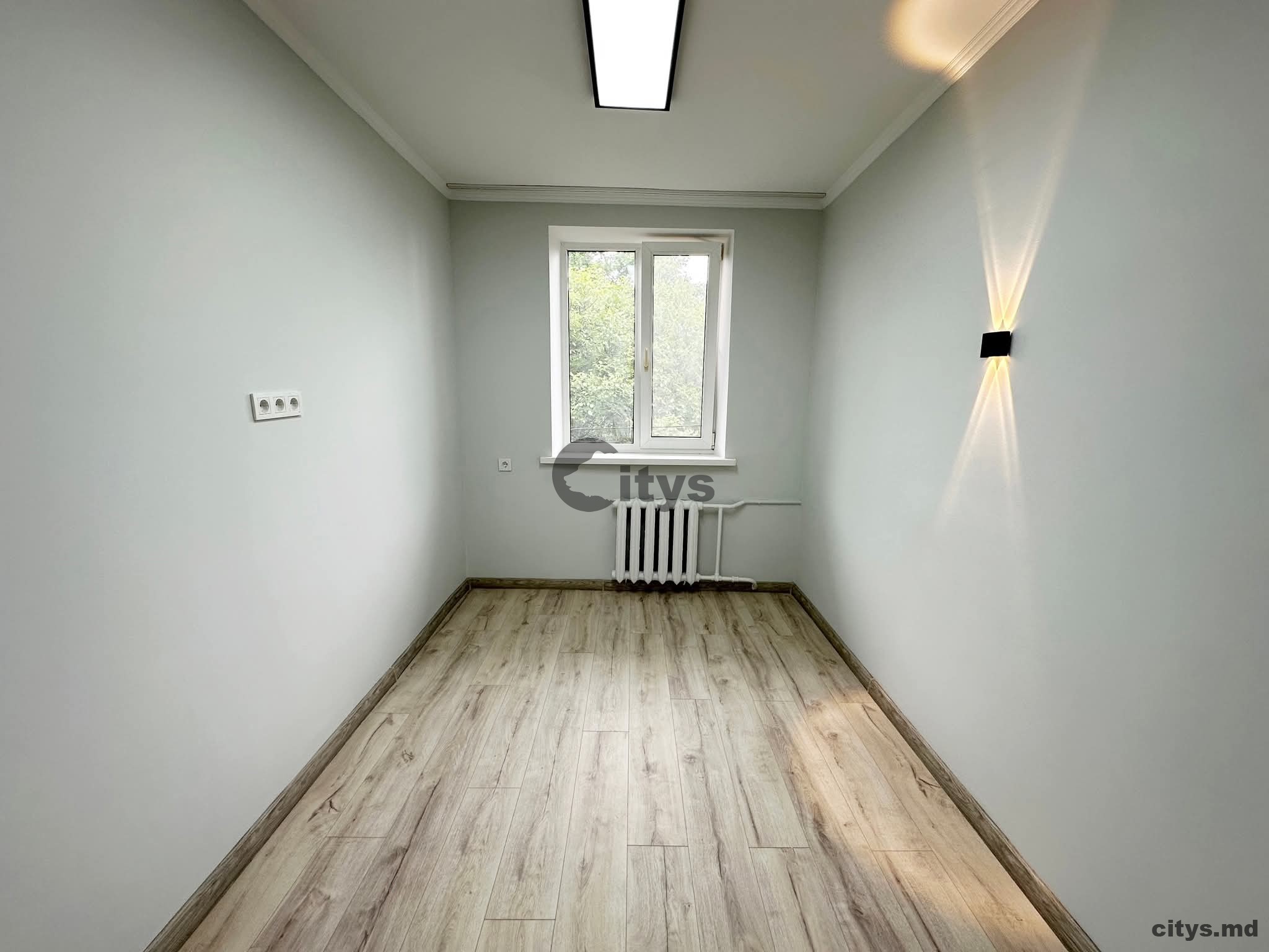 Garsonieră, 19m², Telecentru,Vasile Cheltuială photo 0