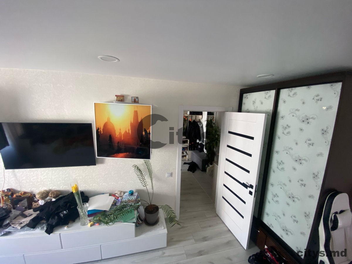 2-х комнатная квартира, 50м², Botanica,Cuza Vodă photo 8