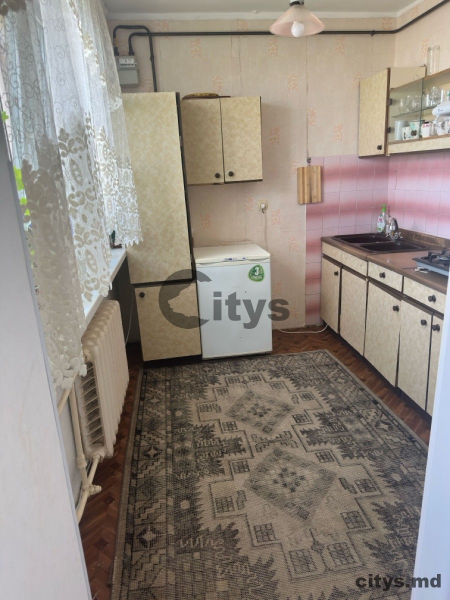 Apartament cu 4 camere, 100m², Botanica,Nicolae Titulescu photo 8