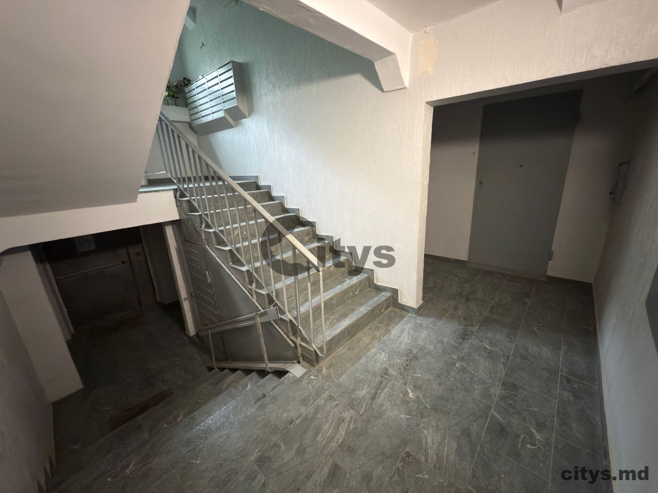 Apartament cu 2 camere, 55m², Petru Zadnipru photo 12