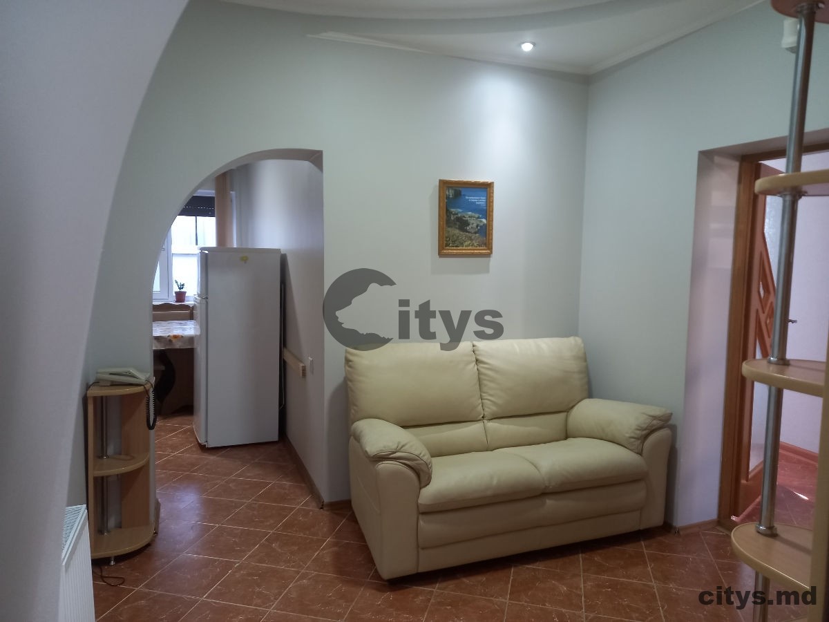 Chirie-Casă cu 2 nivele, 100m², Chișinău, Poșta Veche, str. Timișoara photo 2