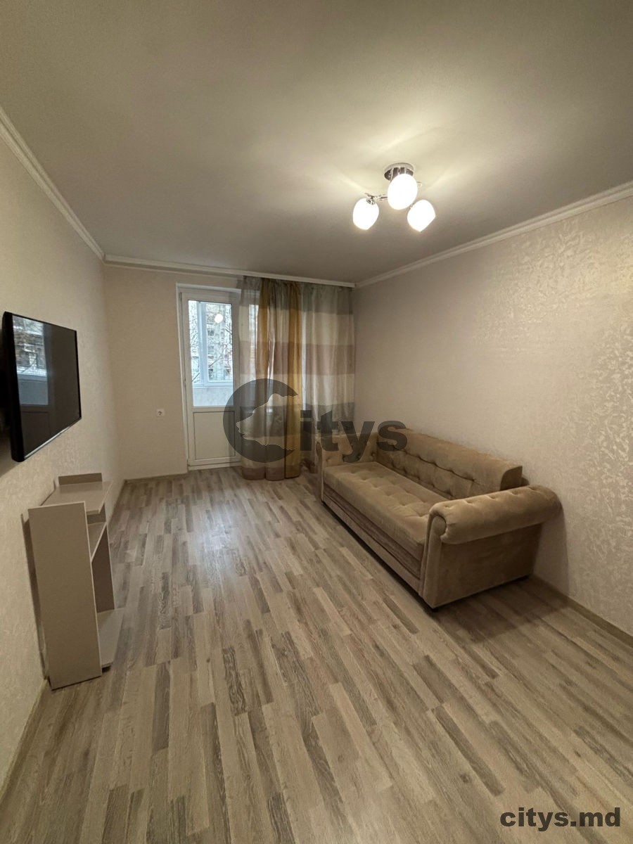 Apartament cu 1 cameră, 38m², Rîşcani,Флорилор photo 5