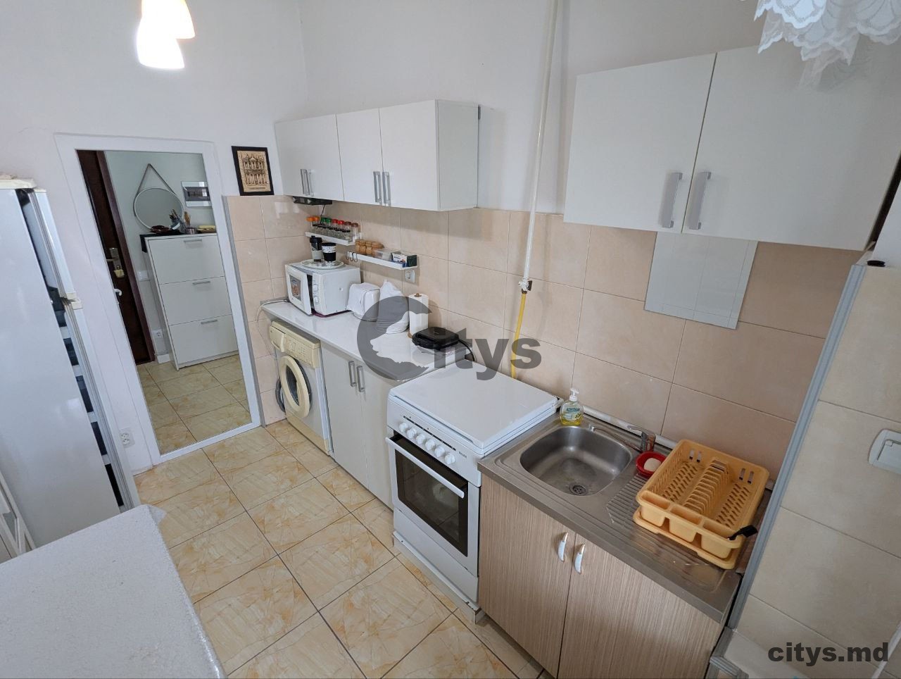 Apartament cu 2 camere, 36m², Botanica, Cetatea Albă photo 5