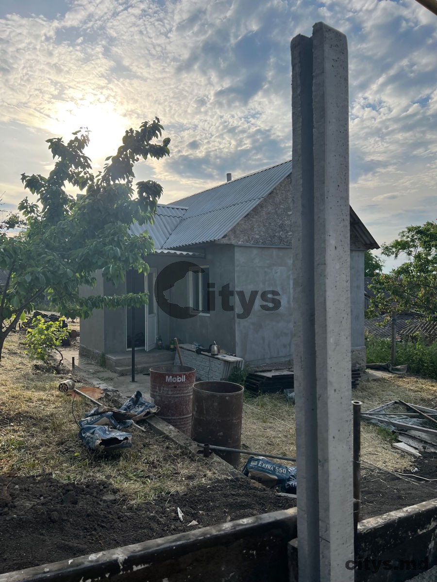 Casă cu un nivel, 36m², Sîngera, Lucrafarul photo 0