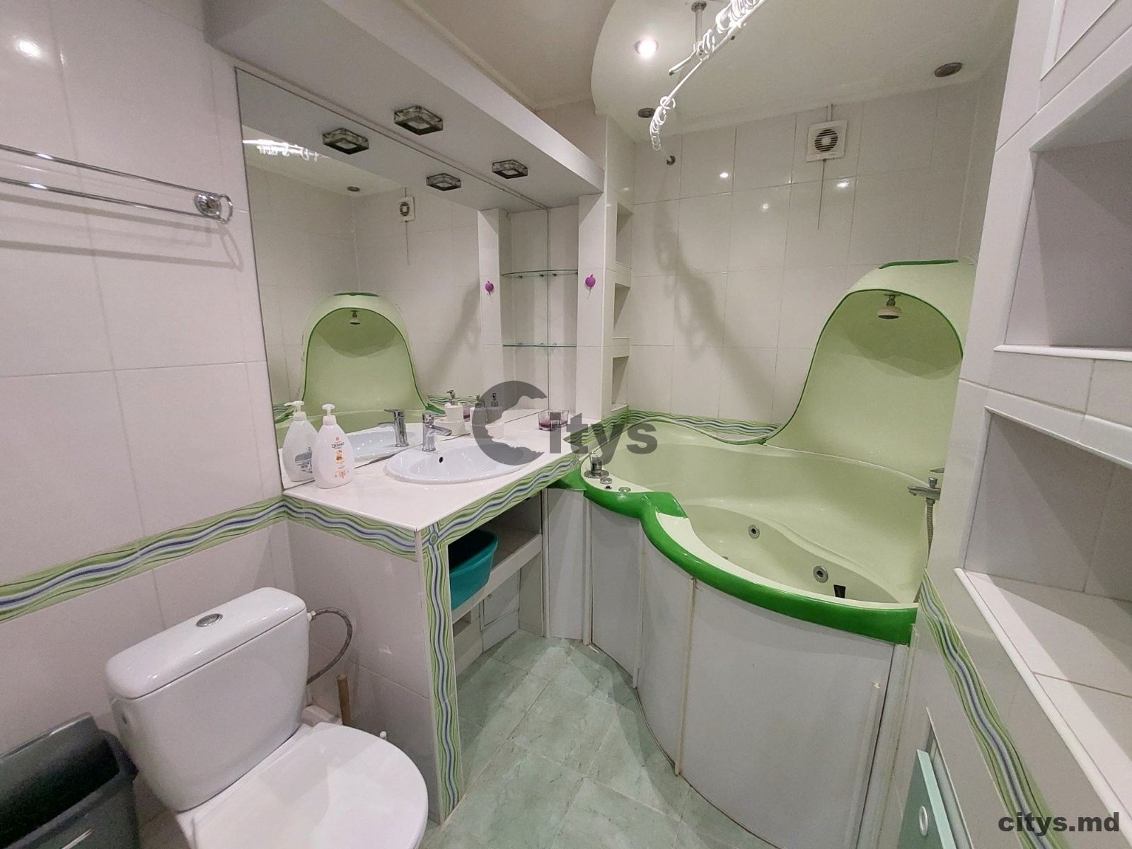 Apartament cu 1 cameră, 68m², Decebal photo 13