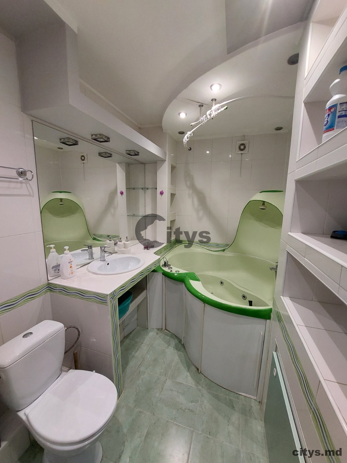 Apartament cu 1 cameră, 68m², Decebal photo 12