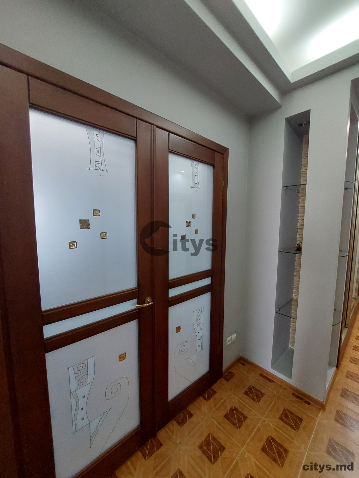 Apartament cu 1 cameră, 68m², Decebal photo 9