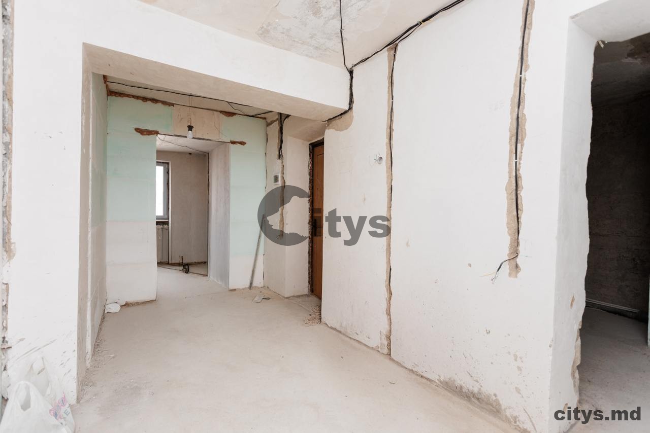 Apartament cu 3 camere, 78m², Ialoveni, Moldova photo 2