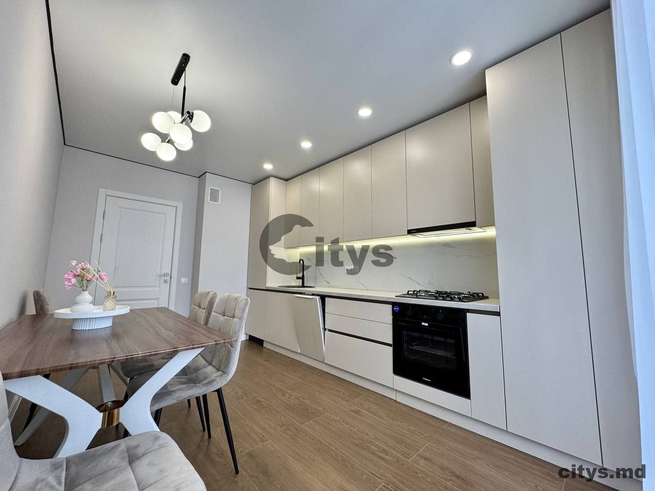 Apartament cu 3 camere, 75m², Botanica, Bacioii Noi photo 6 - citys.md Apartament cu 3 camere, 75m², Botanica, Bacioii Noi photo 5