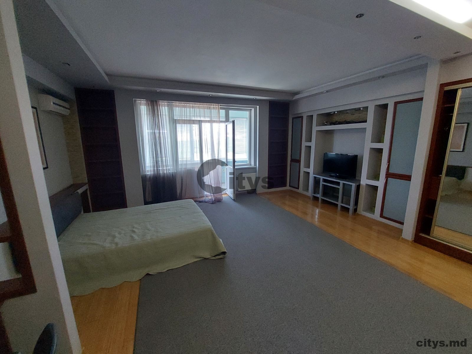 Apartament cu 1 cameră, 68m², Decebal photo 2