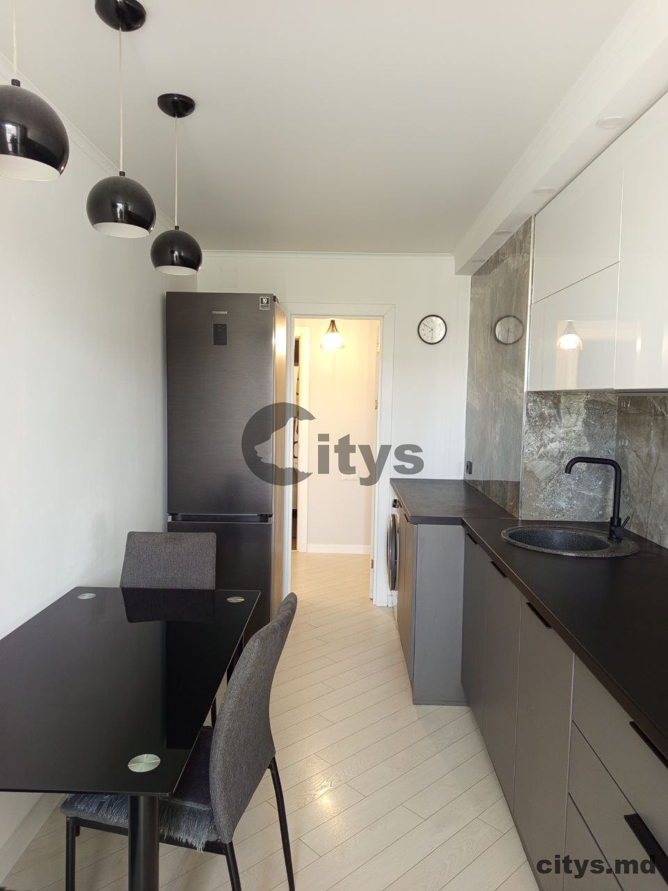 Apartament cu 3 camere, 70m², Sarmizegetusa photo 9