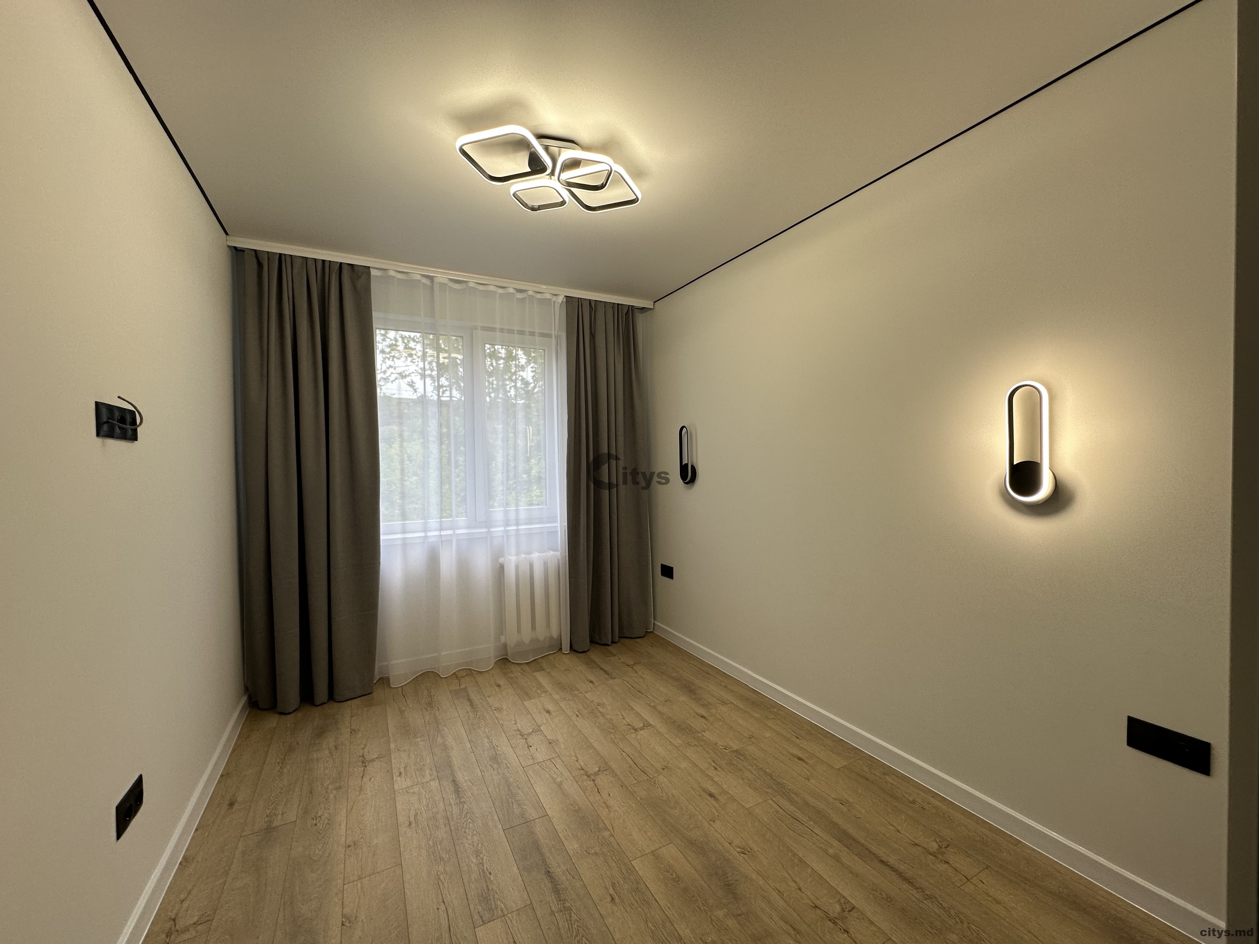 Apartament cu 2 camere, 47m², Христо Ботев photo 18