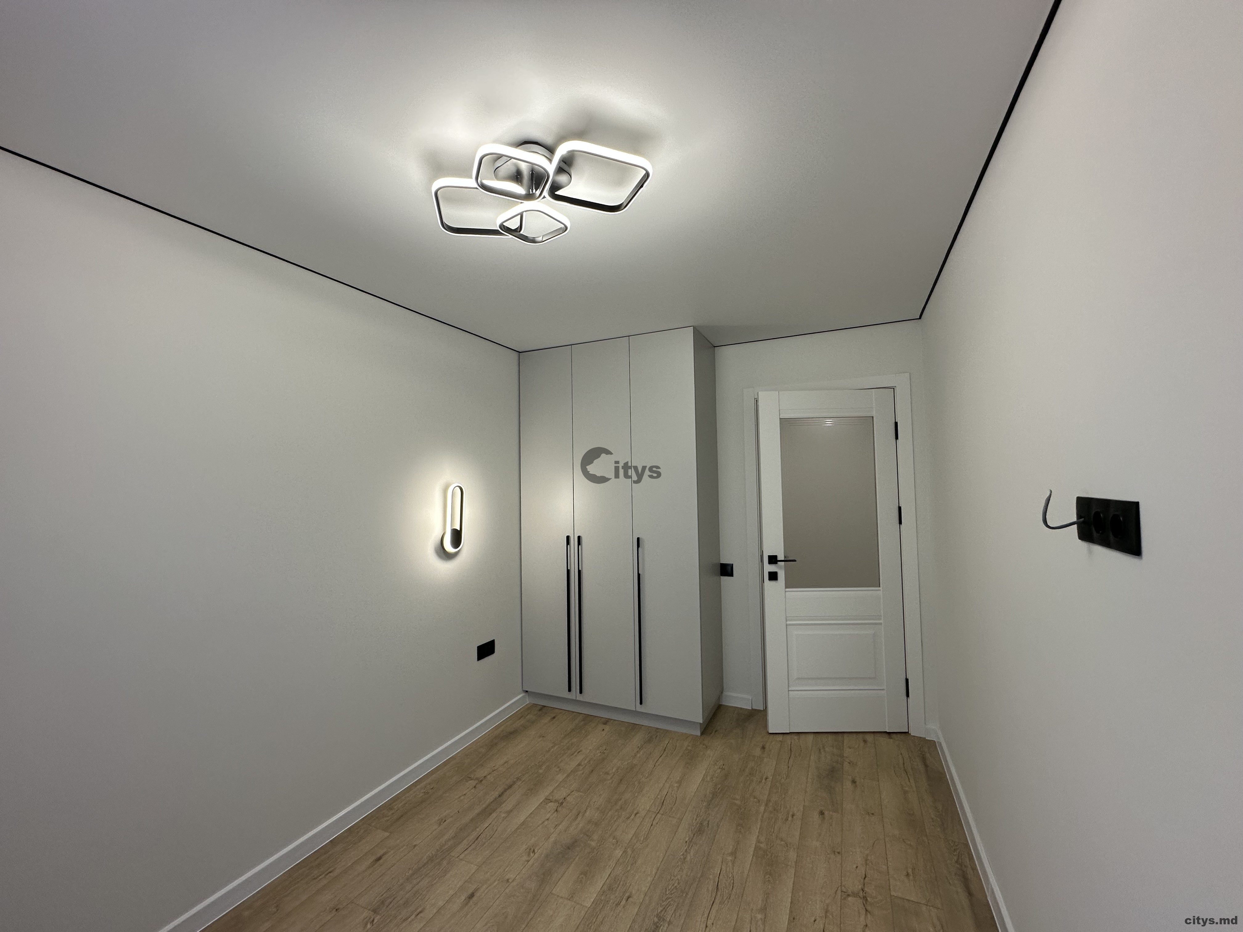 Apartament cu 2 camere, 47m², Христо Ботев photo 10