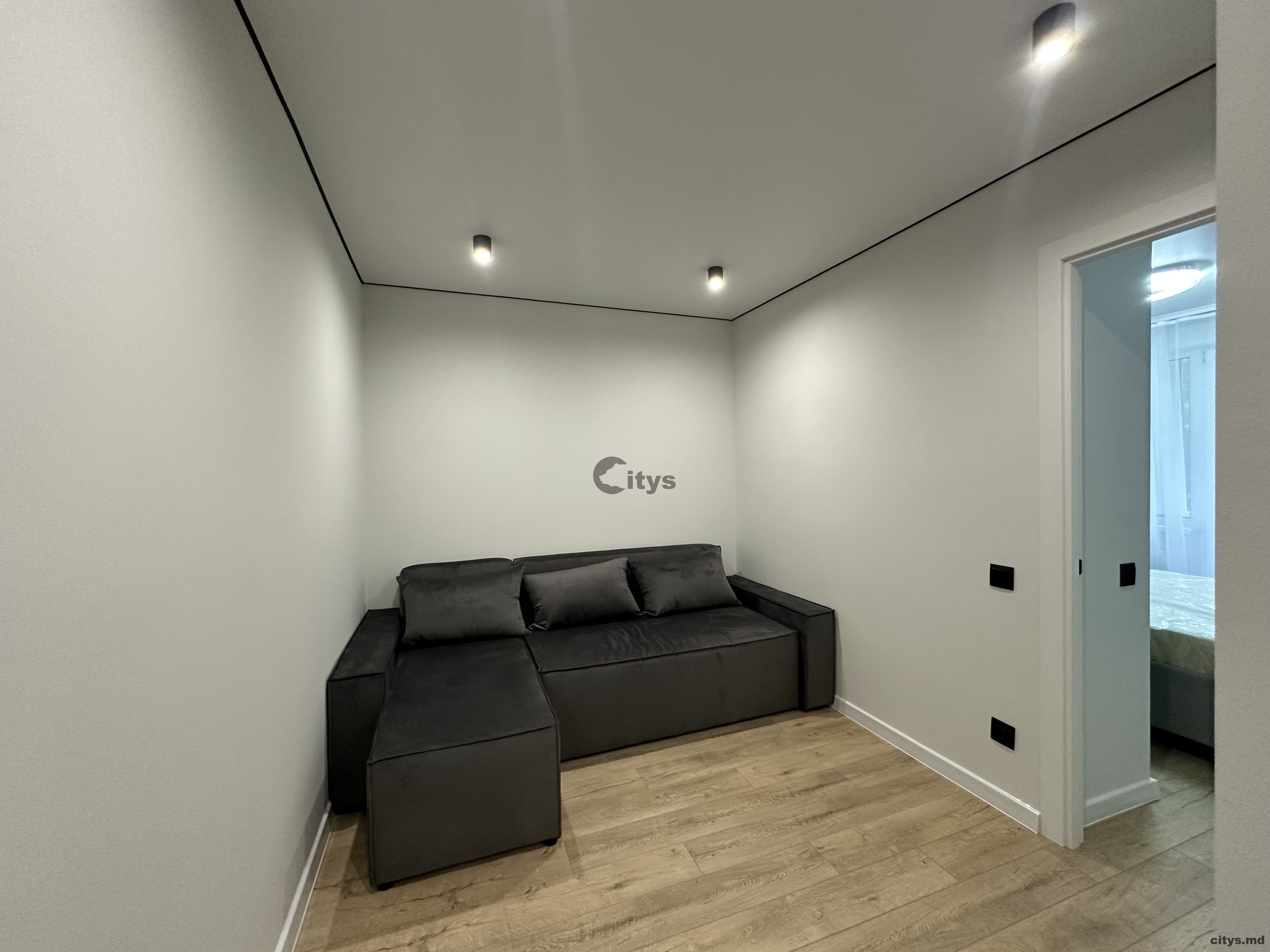 Apartament cu 2 camere, 47m², Христо Ботев photo 1