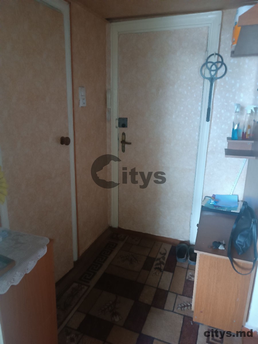 Apartament cu 1 cameră, 33m², Волунтарилор photo 1