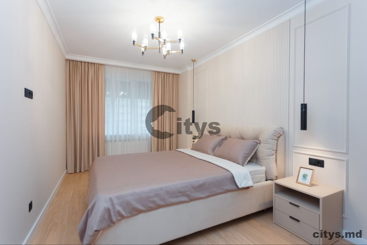 Apartament cu 3 camere, 96m², Мирча чел бэтрын photo 4