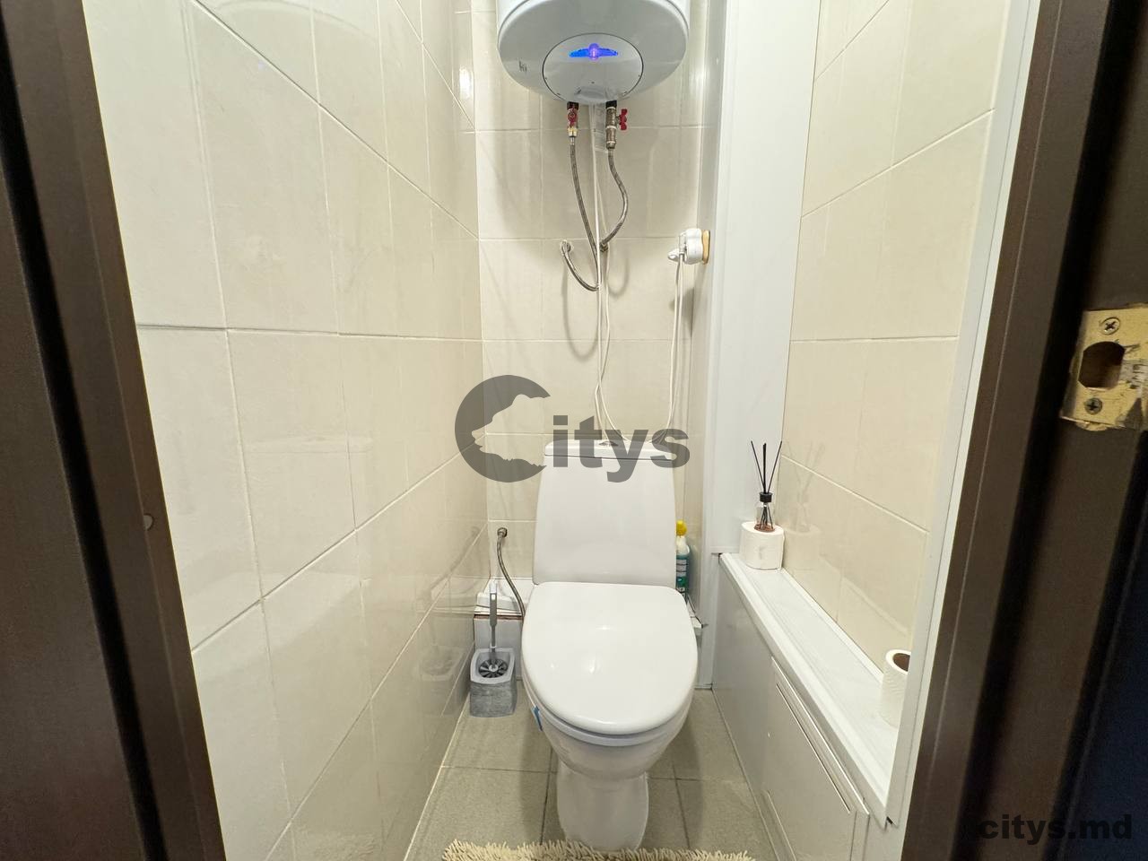2-х комнатная квартира, 56м², Л. Деляну photo 3