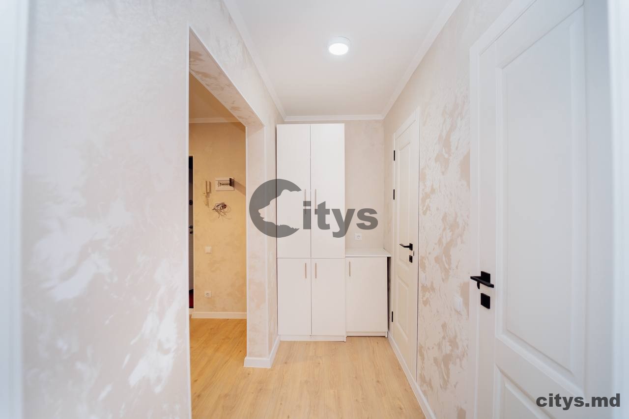 Apartament cu 2 camere, 58m²,Telecentru. Яловенская photo 5