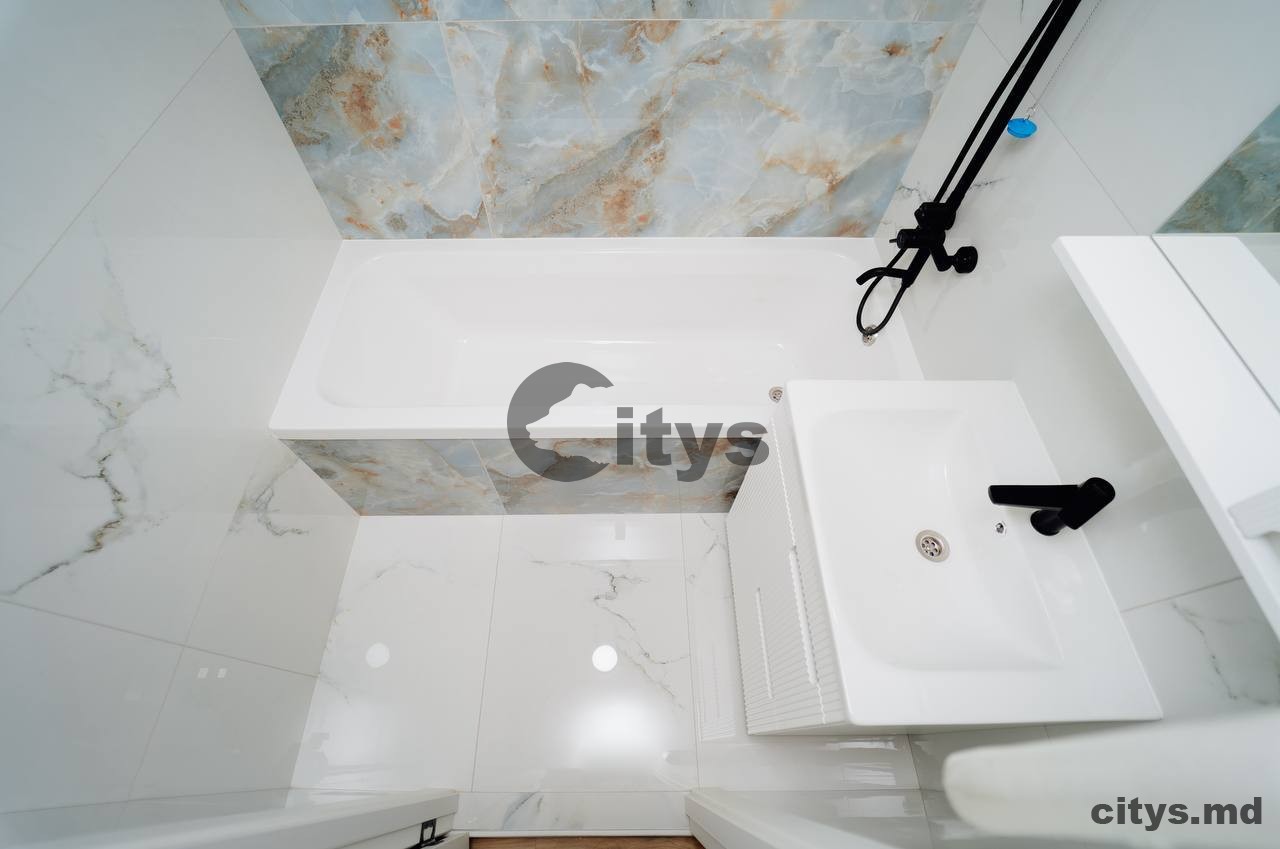 Apartament cu 2 camere, 58m²,Telecentru. Яловенская photo 9