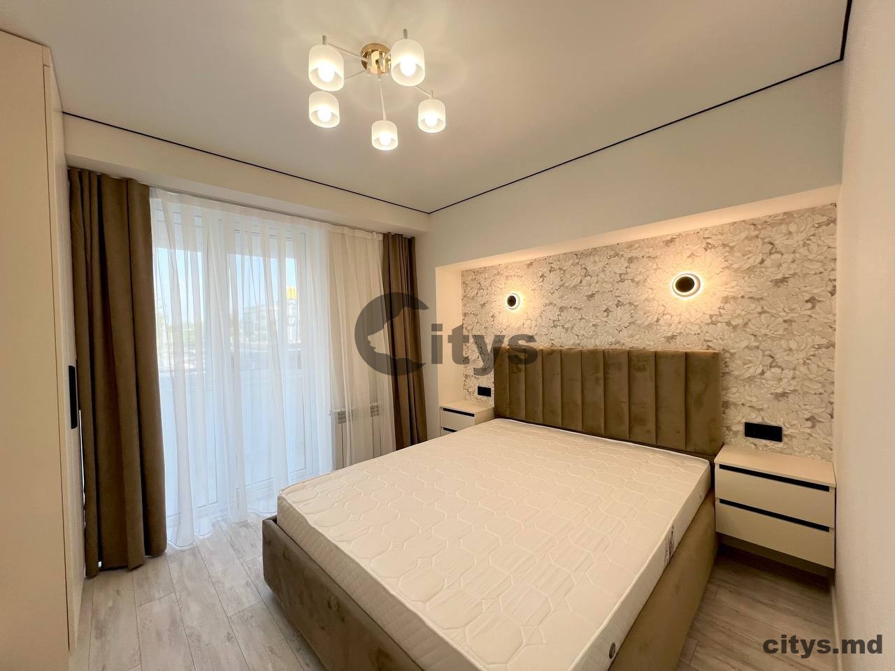Apartament cu 2 camere, 59m², Bd.Moskova photo 2
