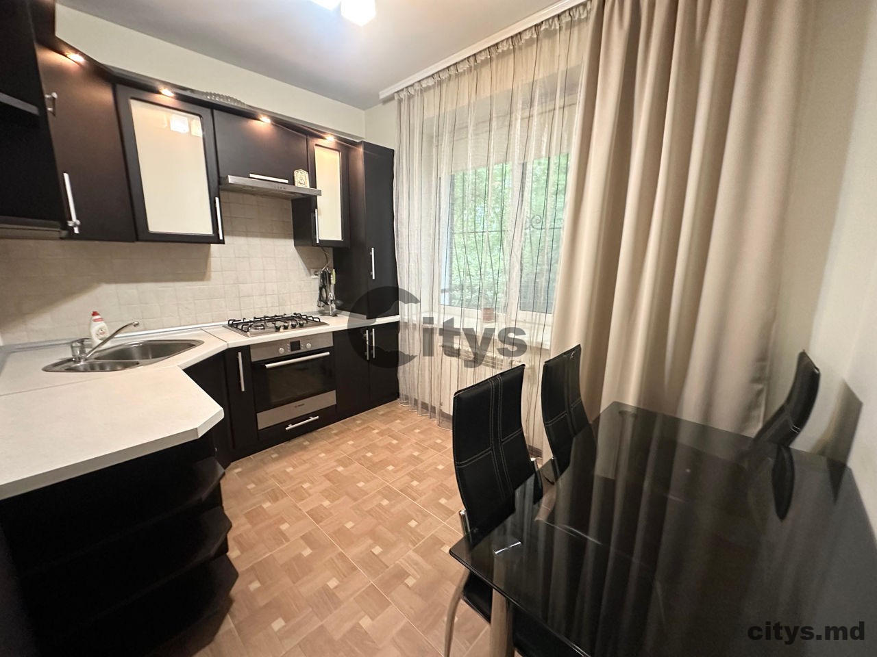 2-х комнатная квартира, 50м², Miron Costin 6660 photo 1