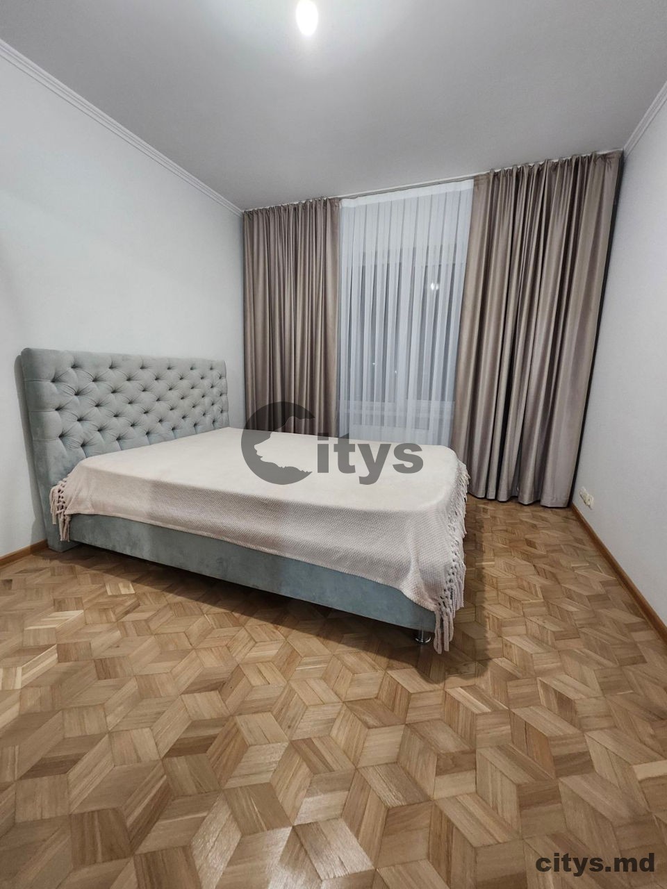 Apartament cu 3 camere, 72m², Mircea cel Bătrân photo 3
