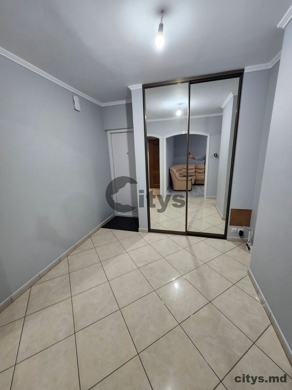 Apartament cu 3 camere, 72m², Mircea cel Bătrân photo 7