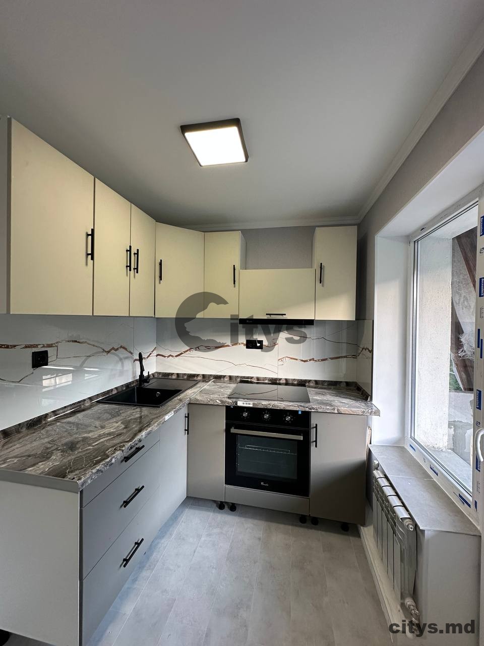2-х комнатная квартира, 58м², Alba Iulia photo 0