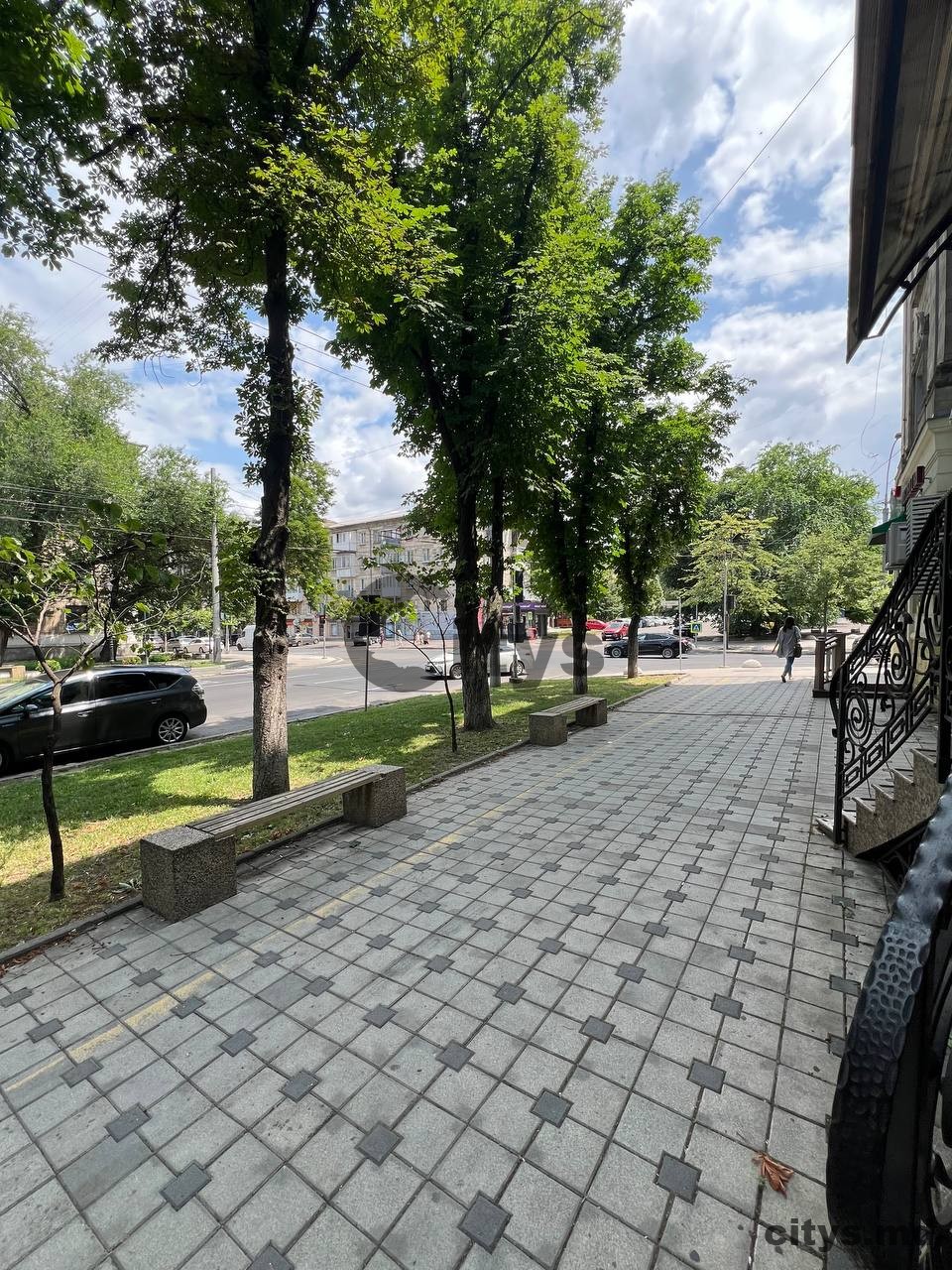 Chirie-Universal, 70m², centru,Пушкина photo 1