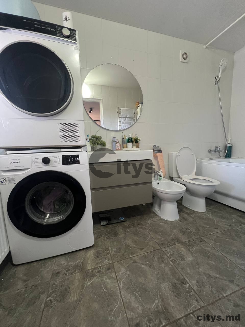 Casă cu 2 nivele, 160m²,Тогатино, Келтуитор, ул. Трандафирилор photo 15