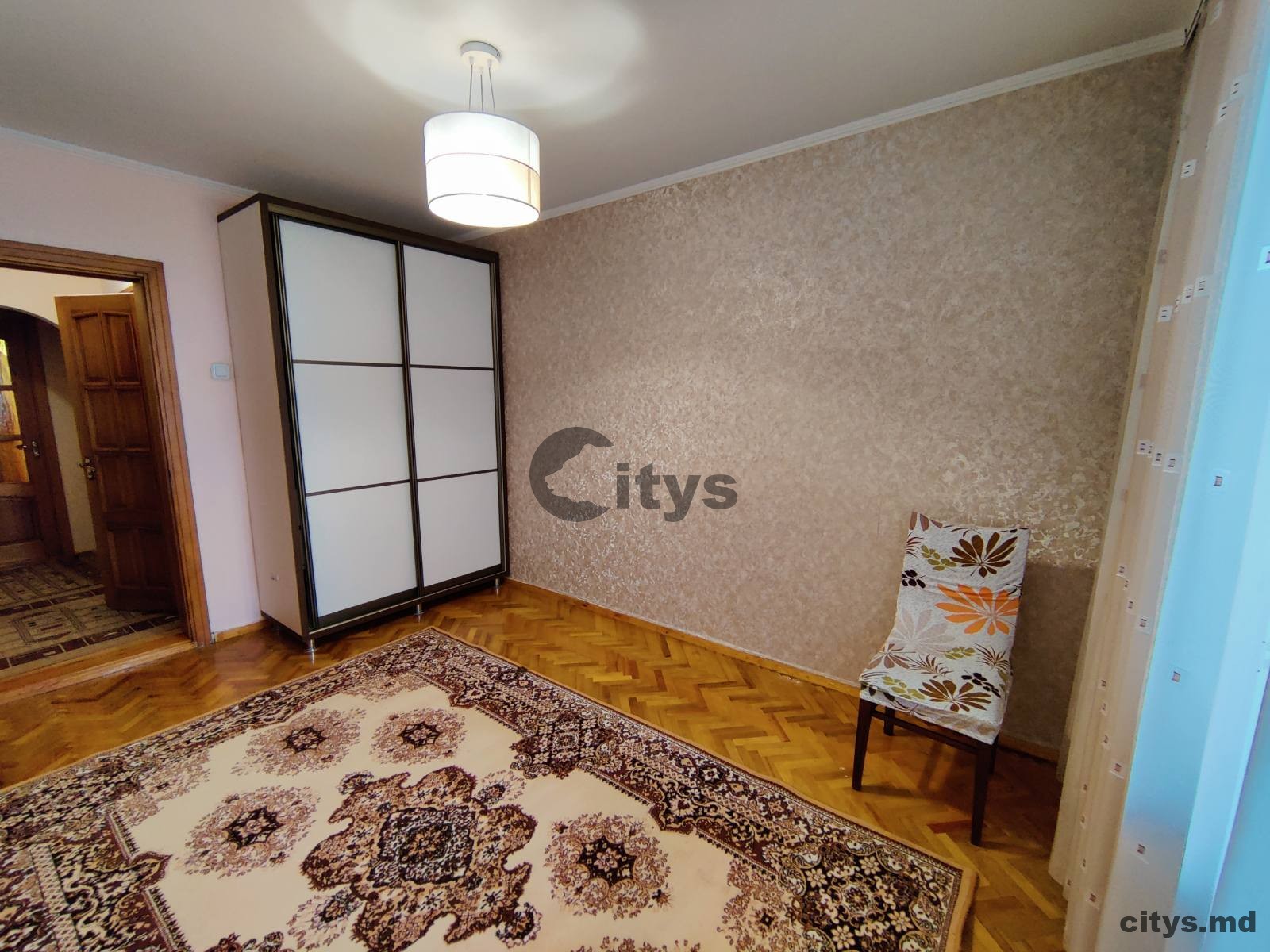 Chirie-Apartament cu 3 camere, 70m², Московский проспект photo 1