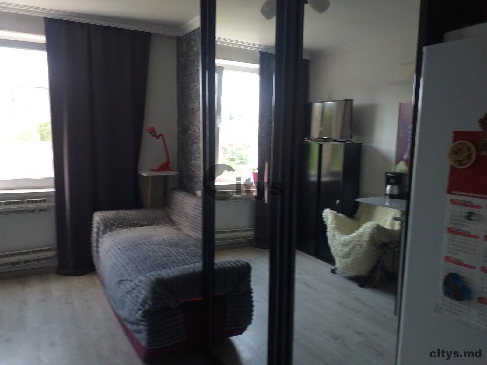 Chirie-Garsonieră, 17m², Каля Ешилор photo 2