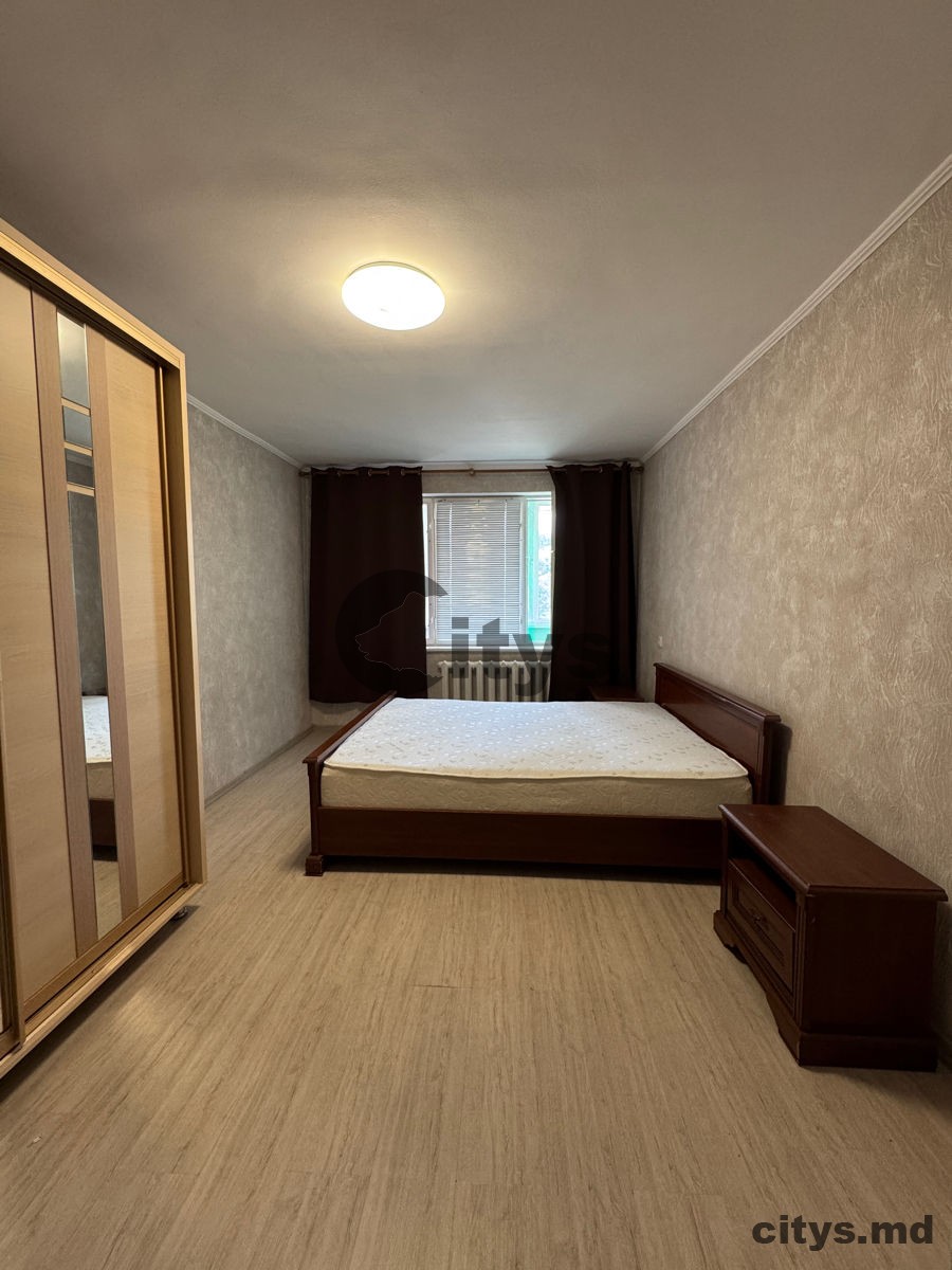 Chirie-Apartament cu 3 camere, 69m², Telecentru, Cornului photo 0